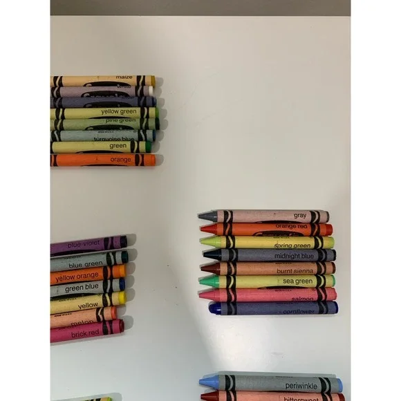 Vintage 1988 Binney & Smith Crayola Crayons 48 Pack Box Dandelion Teal Blue Read - Picture 7 of 8